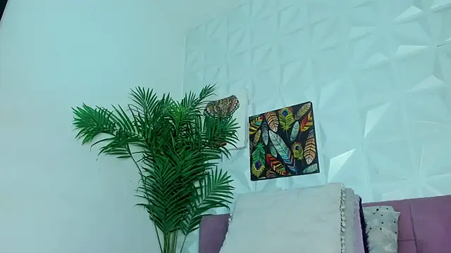 Hellen Sky online show from 10, 11, 2025