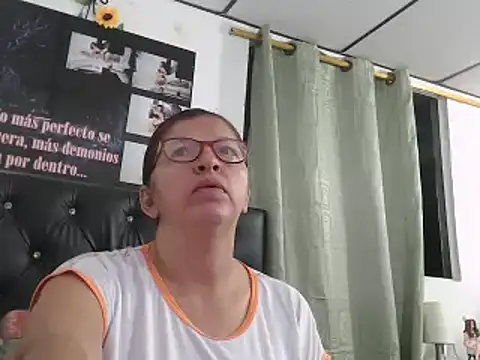 Snapshot of jellyfishhot chatting on 16, 2, 2025 jellyfishhot online show from 16, 2, 2025