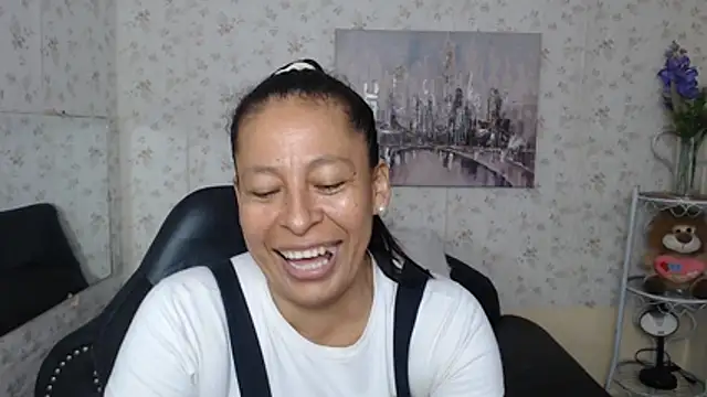 Snapshot of mature_martina chatting on 11, 7, 2026 mature martina online show from 11, 7, 2026
