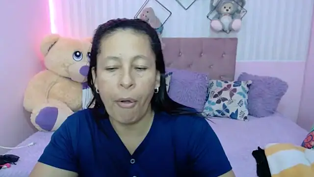 mature martina online show from 14, 11, 2025