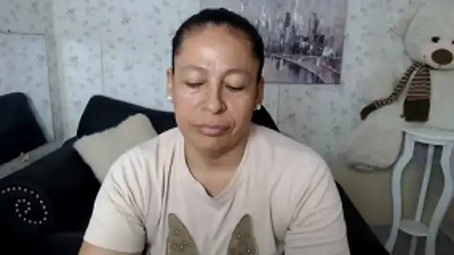 Snapshot of mature_martina chatting on 17, 6, 2026 mature martina online show from 17, 6, 2026