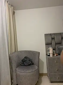 VannessaCruz online show from 29, 6, 2026