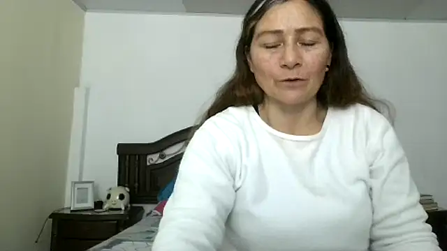 Snapshot of ruby-milf1 chatting on 17, 9, 2025 ruby-milf1 online show from 17, 9, 2025