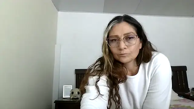 Snapshot of ruby-milf1 chatting on 8, 9, 2025 ruby-milf1 online show from 8, 9, 2025