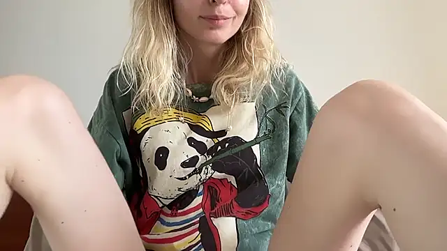 ivankai  online show from 17, 1, 2026