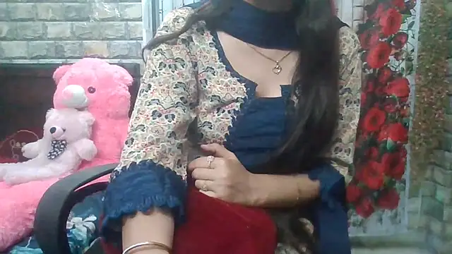 Sexy iknoor online show from 22, 4, 2026