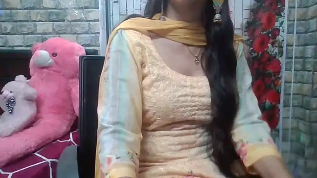 Sexy iknoor online show from 7, 3, 2026