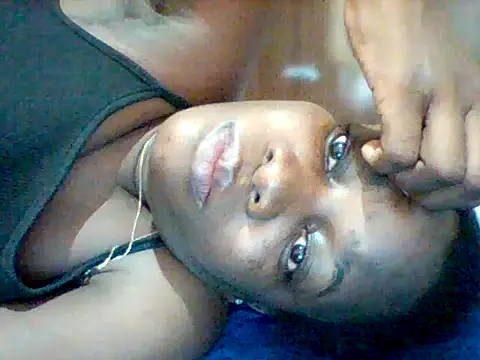 Alessandrajenna online show from 15, 4, 2026