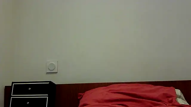 Snapshot of feline27 chatting on 6, 11, 2025 feline27 online show from 6, 11, 2025