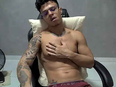 Gust027 online show from 13, 4, 2026