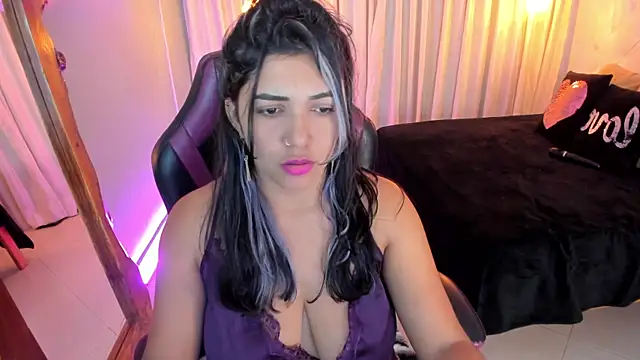BonnieBad01 online show from 14, 2, 2025