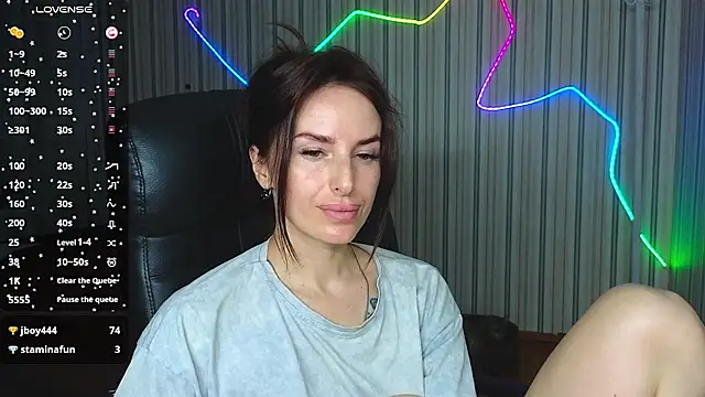 xx adrihanna xx online show from 24, 7, 2026