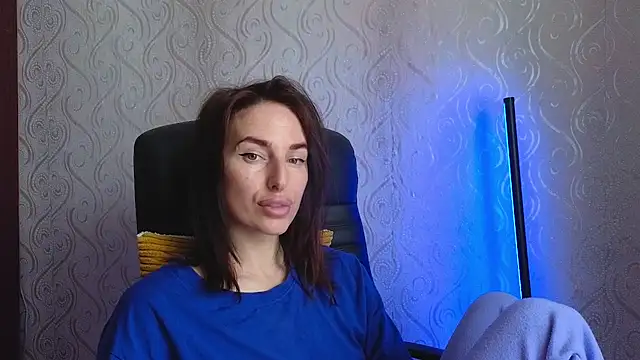 xx adrihanna xx online show from 1, 6, 2026