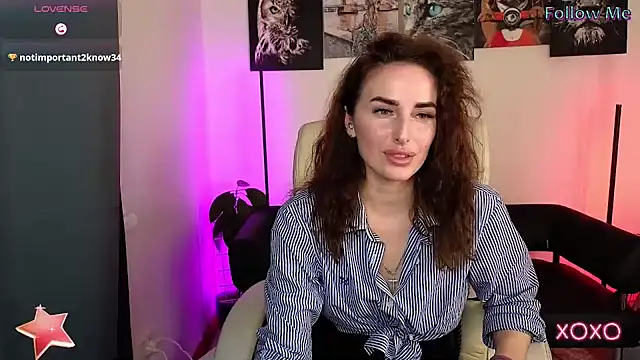 xx adrihanna xx online show from 24, 2, 2025