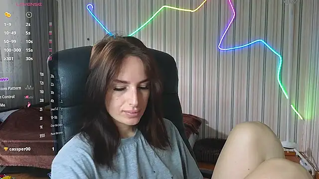 xx adrihanna xx online show from 10, 7, 2026