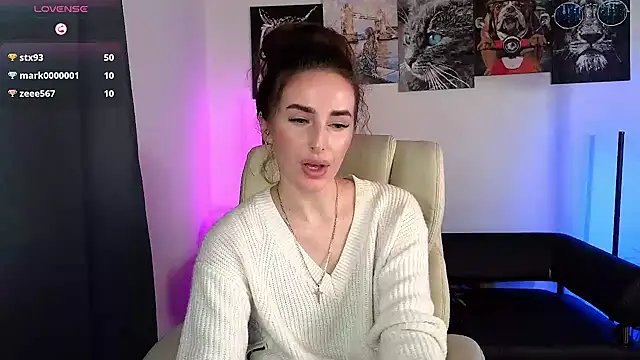 xx adrihanna xx online show from 19, 2, 2025