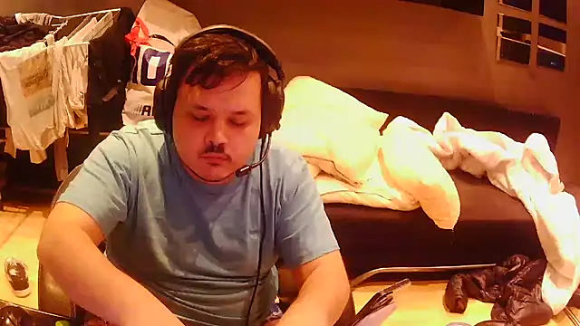 Bebemickey75 online show from 30, 11, 2025