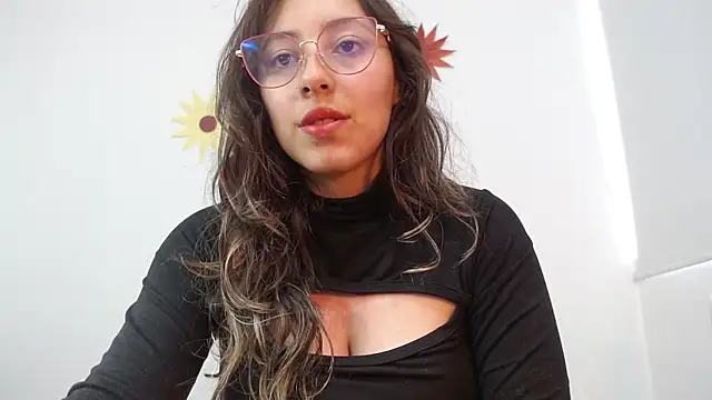 Snapshot of kute_Aliz chatting on 18, 12, 2024 kute Aliz online show from 18, 12, 2024