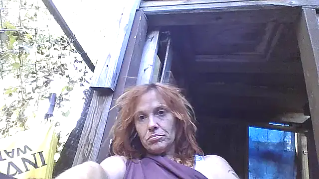 Snapshot of spundarella420 chatting on 24, 9, 2025 spundarella420 online show from 24, 9, 2025