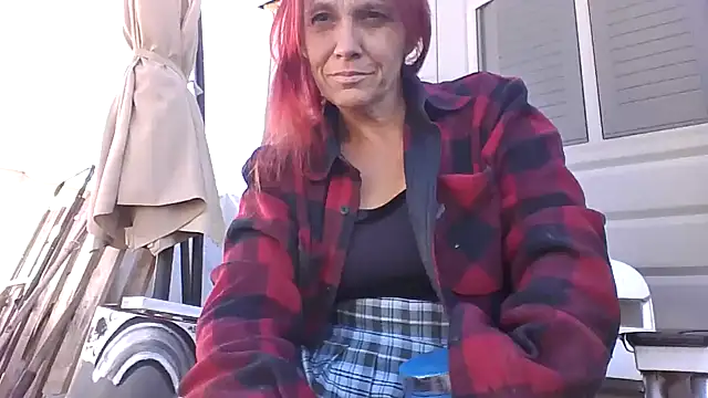 spundarella420 online show from 4, 11, 2025