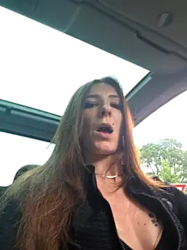 Snapshot of Ladykimberly_XOXO chatting on 4, 5, 2026 Ladykimberly XOXO online show from 4, 5, 2026