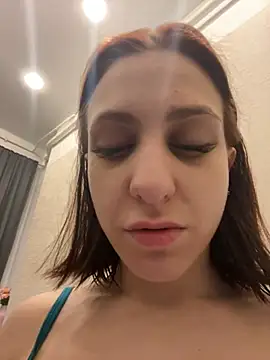 Snapshot of AnnGilbert chatting on 10, 2, 2025 AnnGilbert online show from 10, 2, 2025