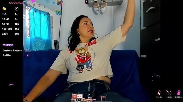 Snapshot of Angelblue_ chatting on 15, 5, 2026 Angelblue online show from 15, 5, 2026
