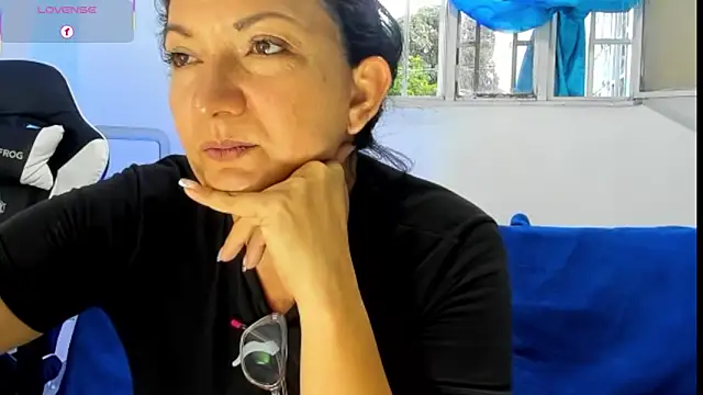 Snapshot of Angelblue_ chatting on 31, 5, 2026 Angelblue online show from 31, 5, 2026