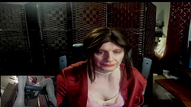 CharlotteAshton online show from 26, 7, 2026