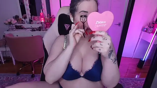 Snapshot of rachelbrooksxx chatting on 10, 9, 2025 rachelbrooksxx online show from 10, 9, 2025