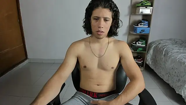 imtonny19 online show from 15, 2, 2025