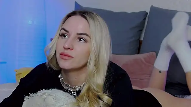 SofiJames online show from 25, 2, 2025