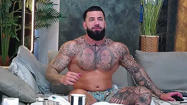 masterkingofmusclee online show from 7, 11, 2025