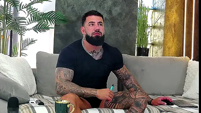 masterkingofmusclee online show from 17, 10, 2025