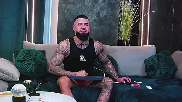 masterkingofmusclee online show from 27, 1, 2025