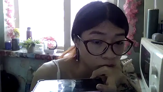 CarlyJoy online show from 2, 4, 2026