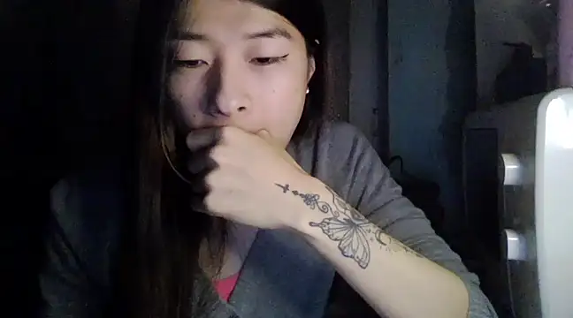 CarlyJoy online show from 3, 3, 2025