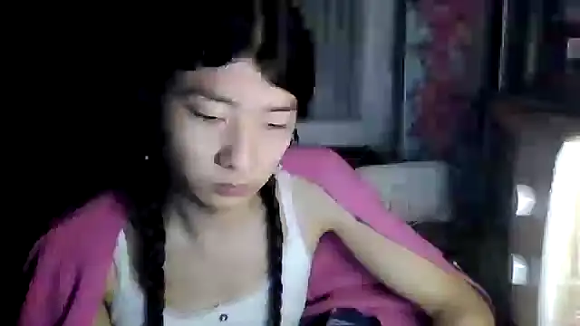 Snapshot of CarlyJoy chatting on 23, 4, 2026 CarlyJoy online show from 23, 4, 2026