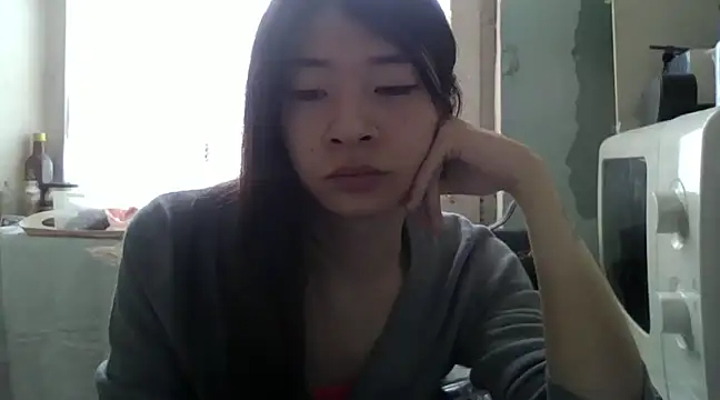 CarlyJoy online show from 9, 3, 2025