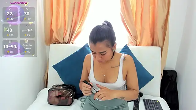 Snapshot of im_amber chatting on 25, 2, 2025 im amber online show from 25, 2, 2025