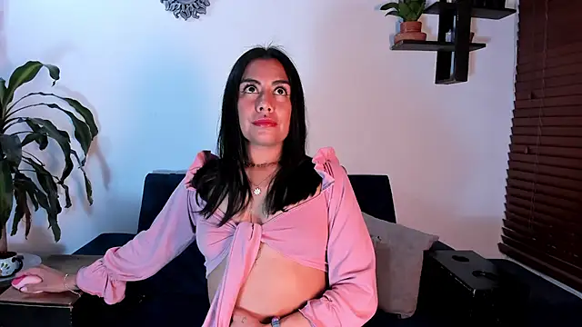 im amber online show from 18, 4, 2026