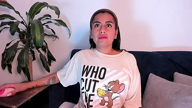 im amber online show from 23, 10, 2025