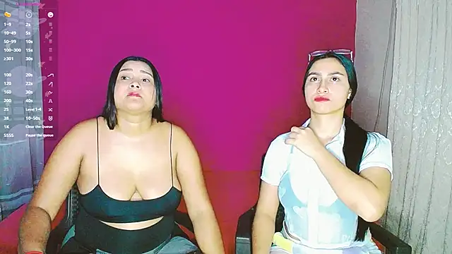 Snapshot of violeta_rous chatting on 11, 3, 2025 violeta rous online show from 11, 3, 2025