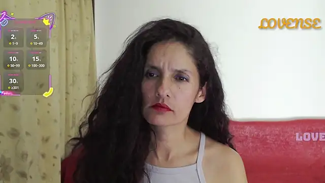 catalina duran1 online show from 9, 10, 2025