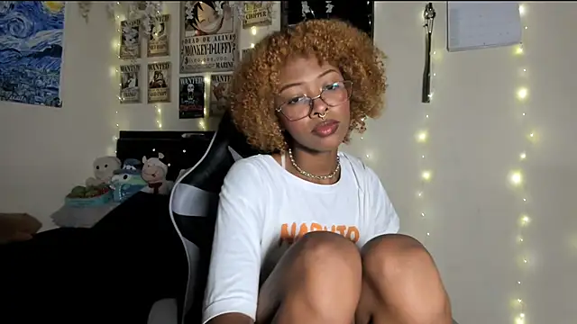 Cristal Jonasxh online show from 4, 2, 2025