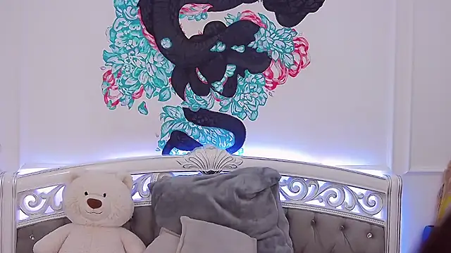 Snapshot of CrissyTaylor chatting on 30, 11, 2025 CrissyTaylor online show from 30, 11, 2025