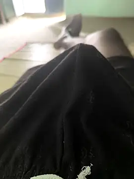 SILENT FUCKER 01 online show from 23, 3, 2026