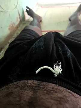 SILENT FUCKER 01 online show from 24, 3, 2026