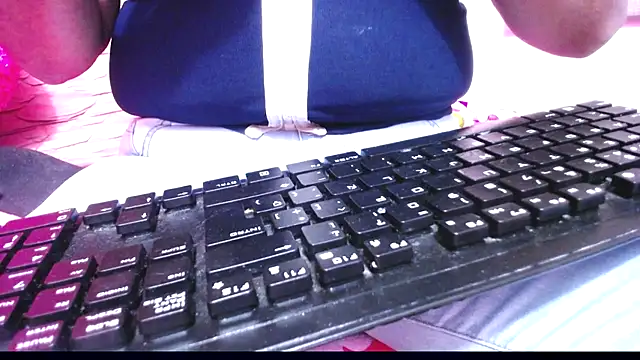 Snapshot of TifanyNasty chatting on 26, 2, 2025 TifanyNasty online show from 26, 2, 2025