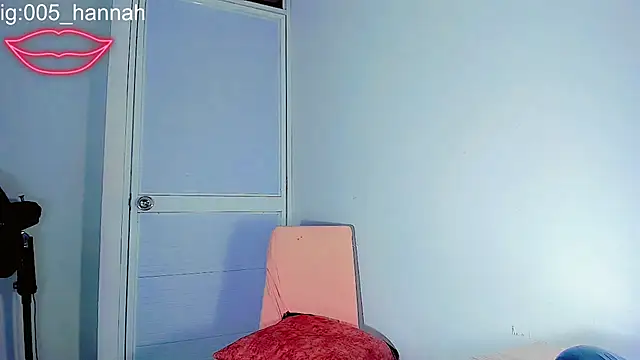 Hannahsmit online show from 17, 10, 2025